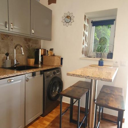Beautiful House In Stunning Nature, 22 Minutes From Beaches, 5 Minutes To Lake, Air Condition Cool And Heat, And Very Fast Internet In All Rooms, Dishwasher, Washing Machine And Induction Cooking Silves Bagian luar foto